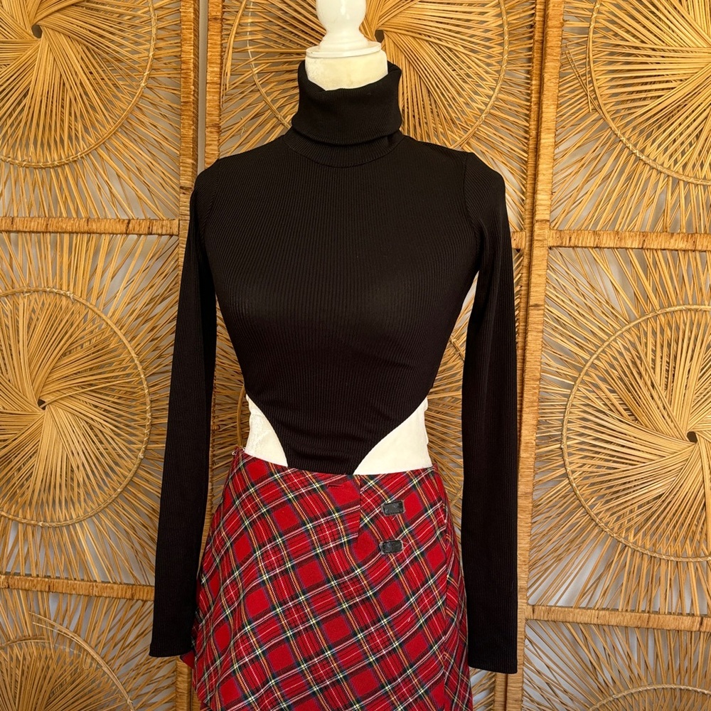 Black Turtleneck Cutout mock neck bodysuit Zara